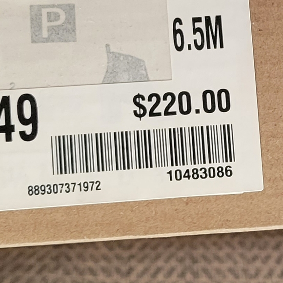 Clarks bootie - Picture 5 of 5